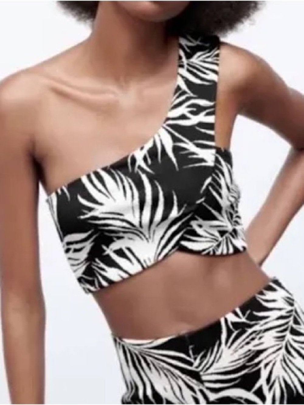 Zara Black & White Palm-Print One-Shoulder Crop Top
